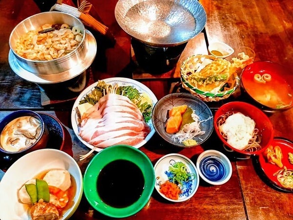 ■●夜発バス 栂池高原 ロッヂ秀岳(2泊4日)2